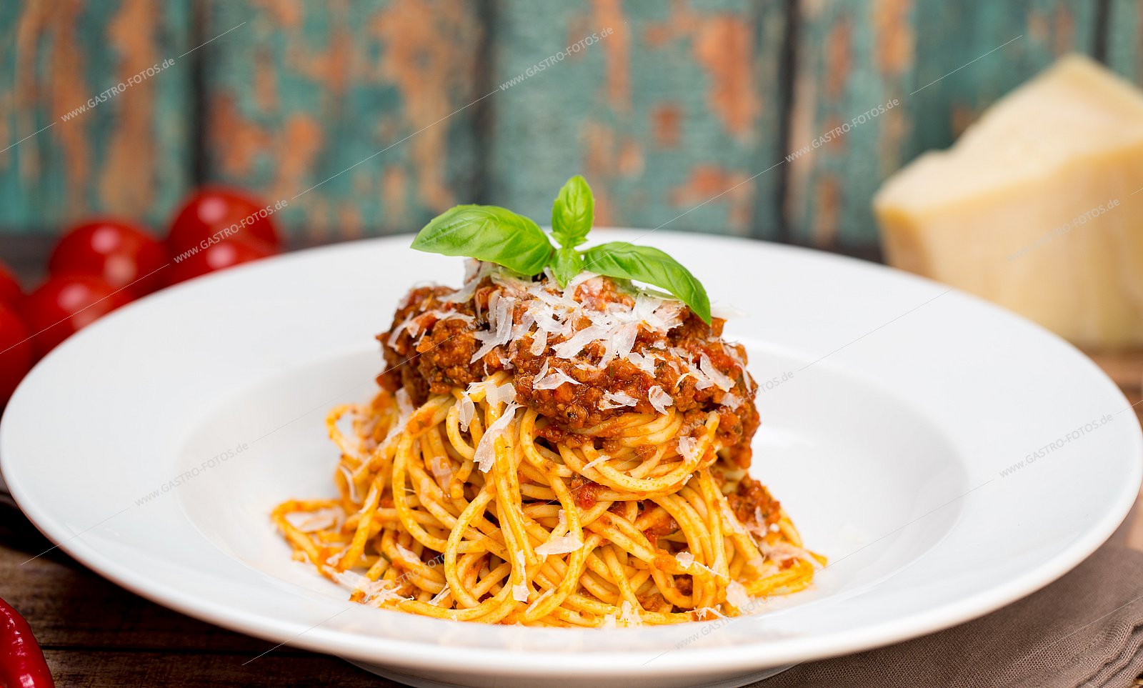 Spaghetti "Bolognese" - Nudelgerichte mit Fleisch