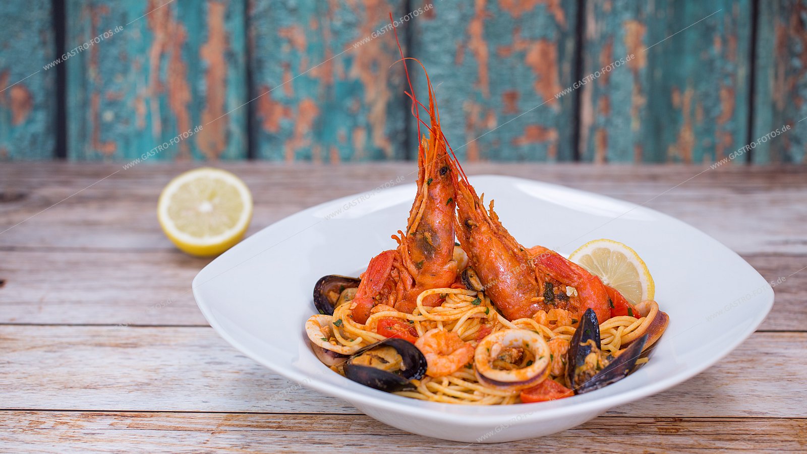 Spaghetti "Frutti di Mare" - Nudelgerichte mit Meeresfrüchten